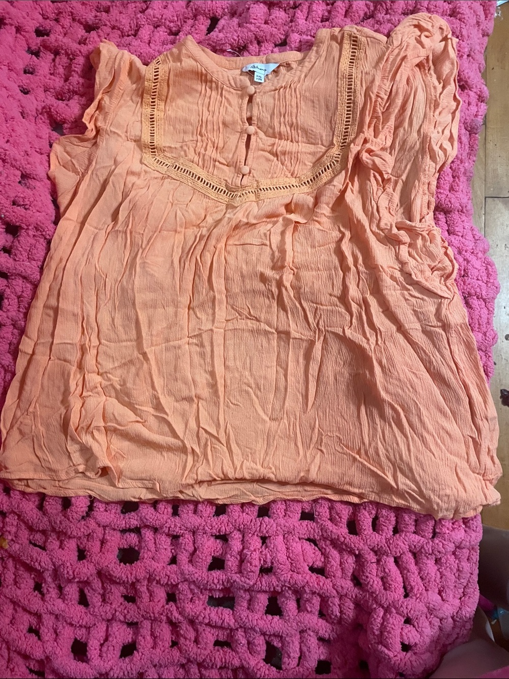 Reitmans Peach Crochet-Trim Gauze Tunic